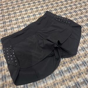 Lululemon speed up short